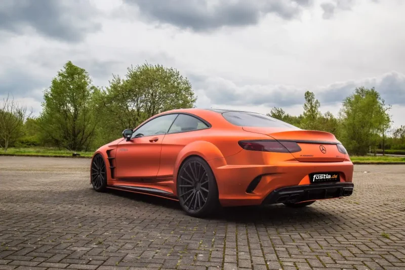 Mercedes-Benz CLS 63 AMG оранжевый