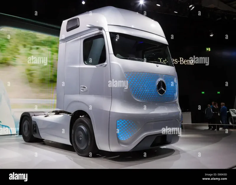 Mercedes Truck 2025