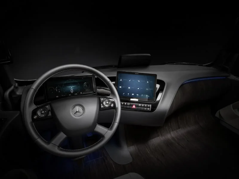 Mercedes Benz 2025