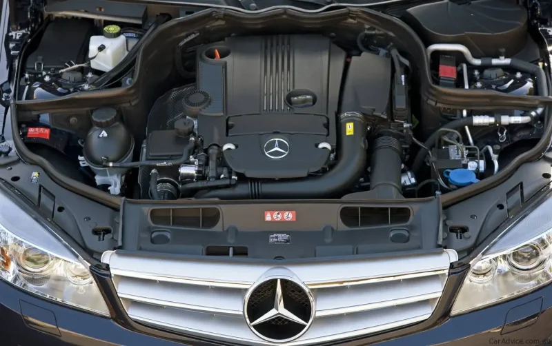 W639 Mercedes моторный отсек