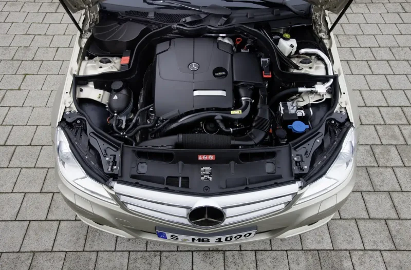 Mercedes-Benz c180 двигатель