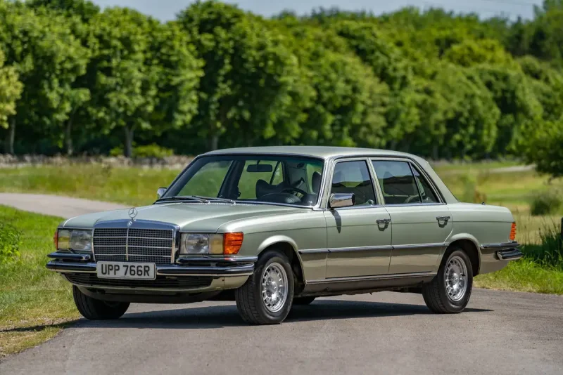 Mercedes-Benz w116