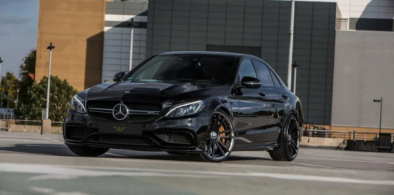 Mercedes-Benz w213 AMG Black