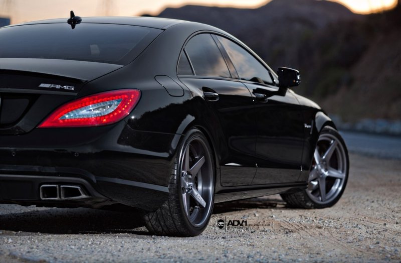 Мерседес CLS 63 AMG черный