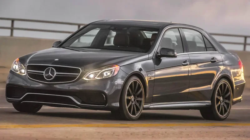 Mercedes Benz e63 AMG w212