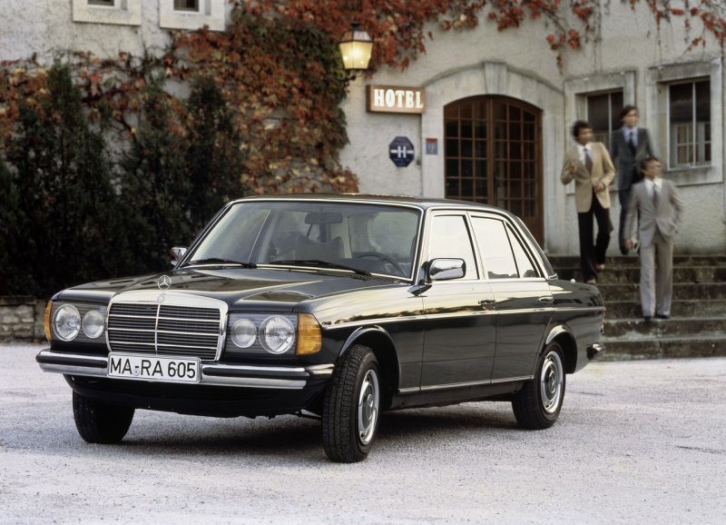 Мерседес Бенц w123 200