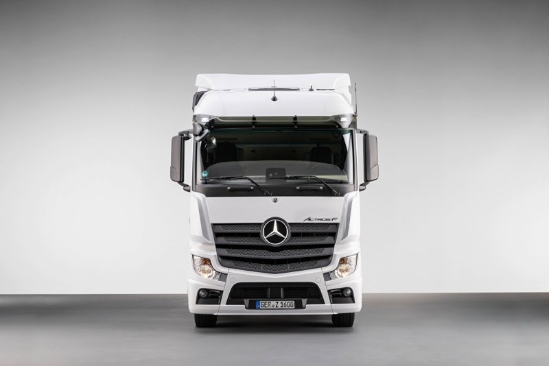 Mercedes Benz Actros 1845