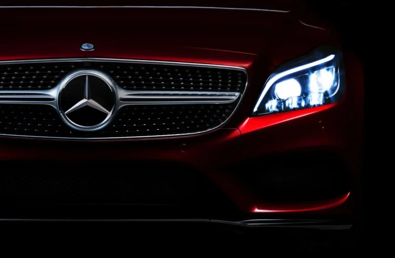 W204 Headlight