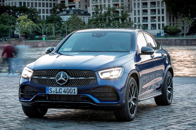 Mercedes Benz GLC 2020 салон