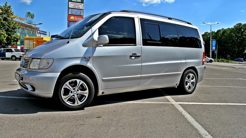 Mercedes-Benz Vito 638 белый