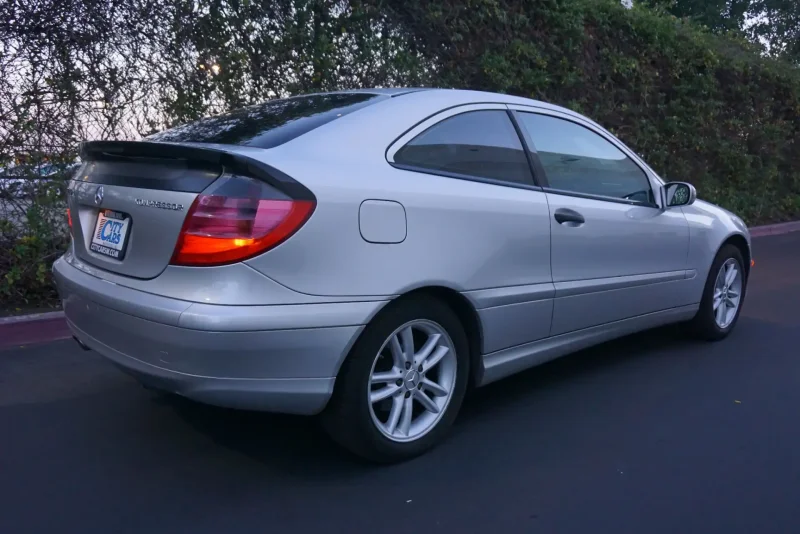 Mercedes Benz c230