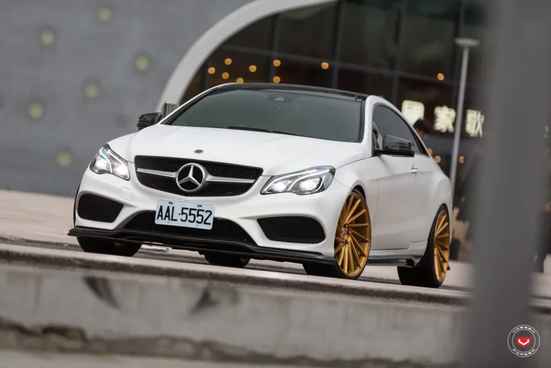 Mercedes Benz e class