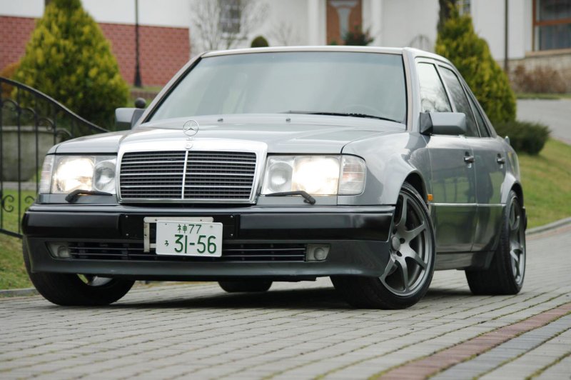 Мерседес w124 e500