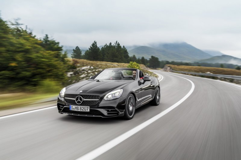 Mercedes Benz SLK 43 AMG