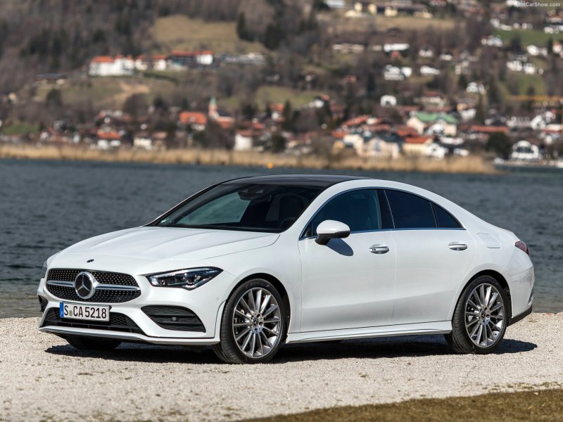 Mercedes Benz CLA 220