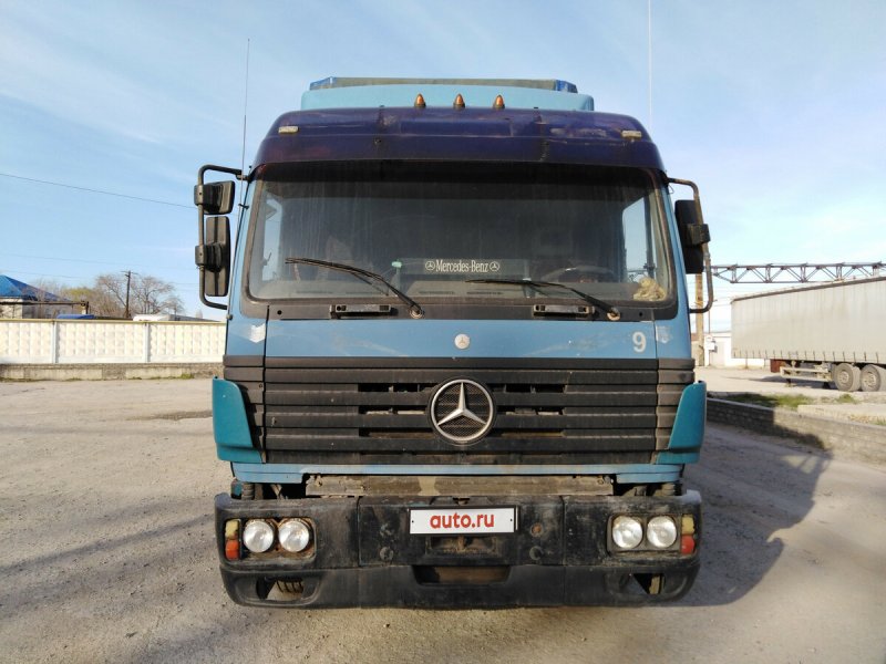 Mercedes Benz sk 1844 тягач