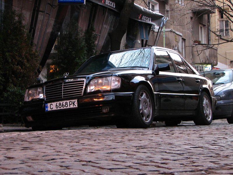 Мерседес-Бенц w124 е500