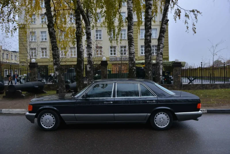 Мерседес дипломат w126