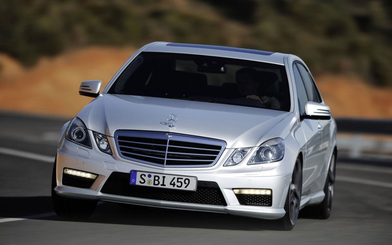 Mercedes e class w212 AMG