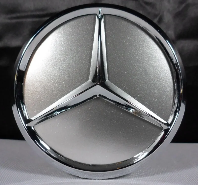 Mercedes значок