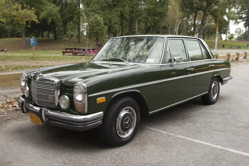 Mercedes w114 Coupe