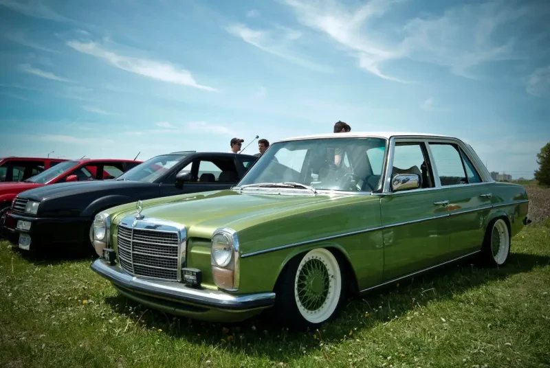 Mercedes 114 кузов