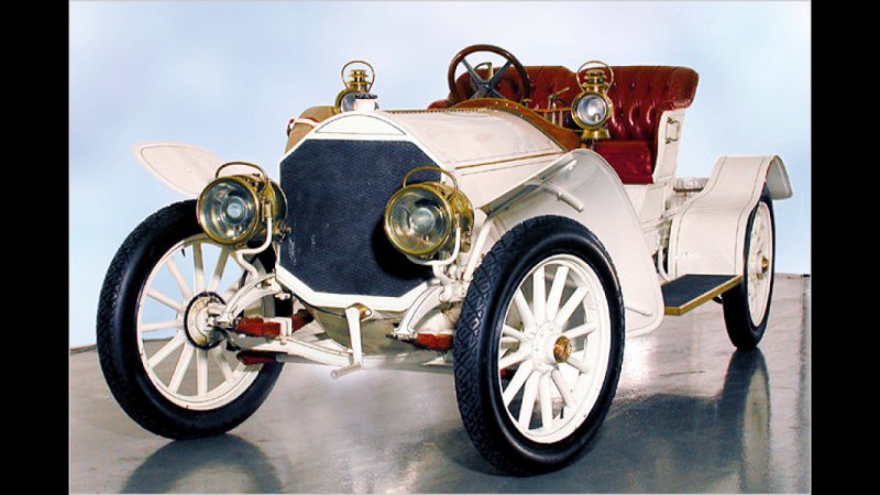 Mercedes Benz 1900