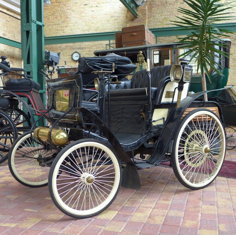 Mercedes Benz 1885