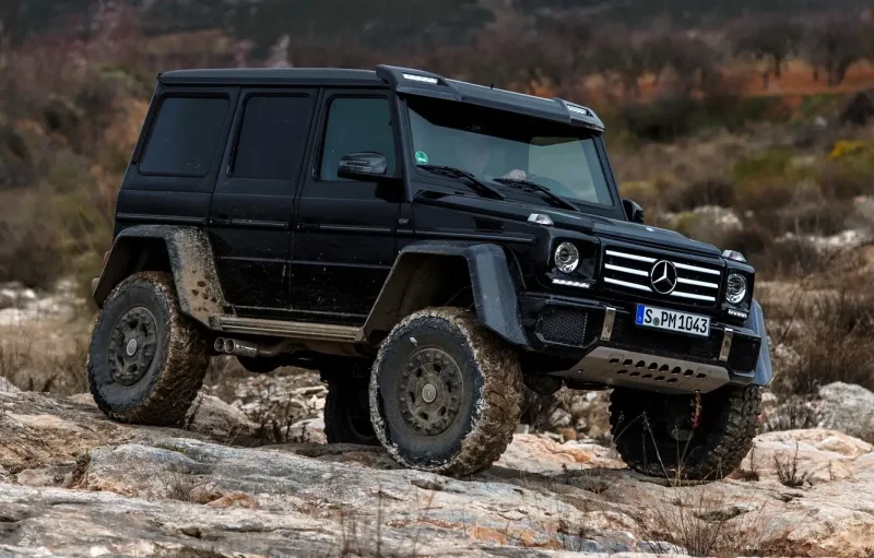 Mercedes-Benz g500 w464