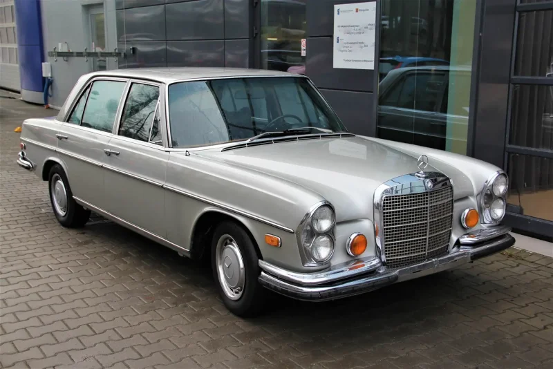 Mercedes Benz 280