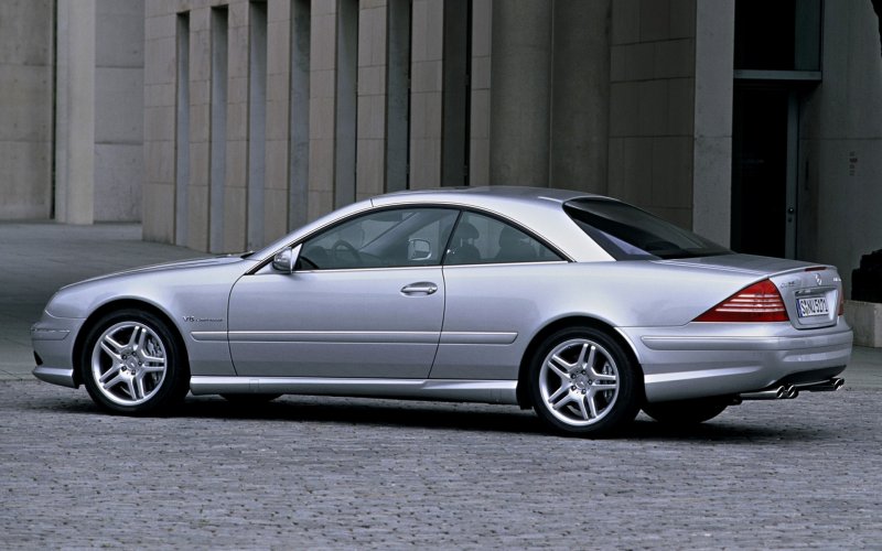 Mercedes-Benz cl55 AMG (2002)