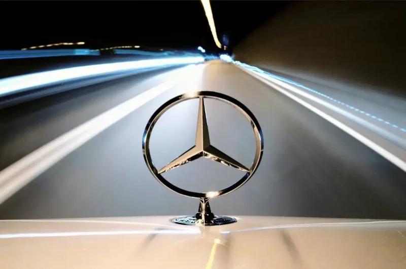 Mercedes Benz наклейка