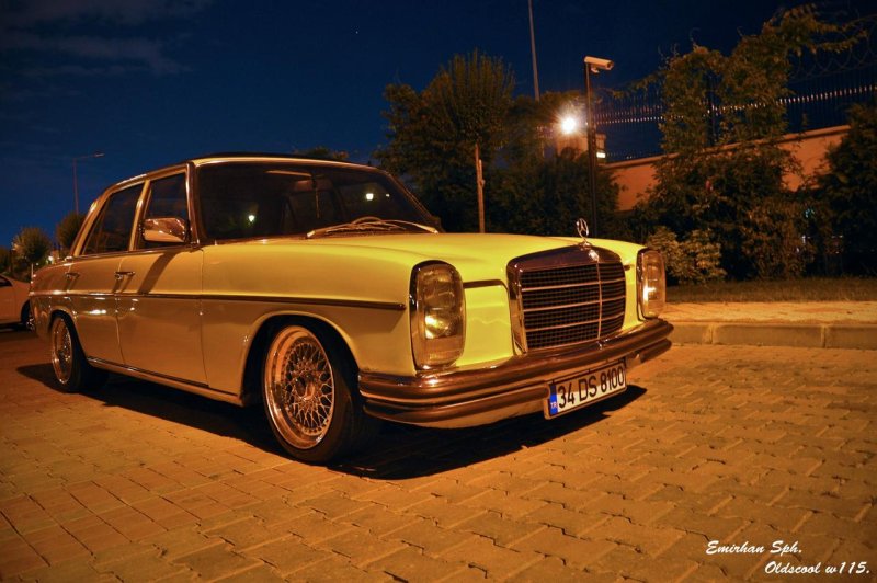 Mercedes Benz w114