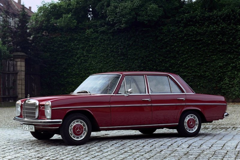 Mercedes w115 1976