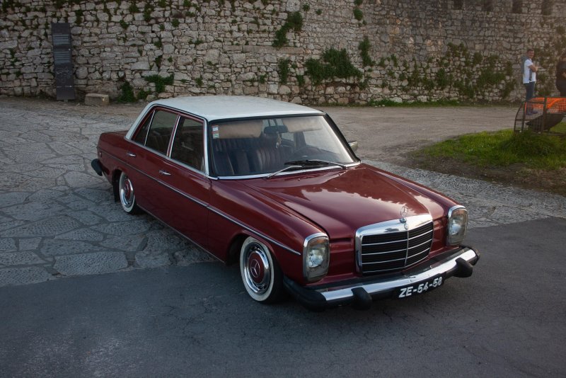 Мерседес w115