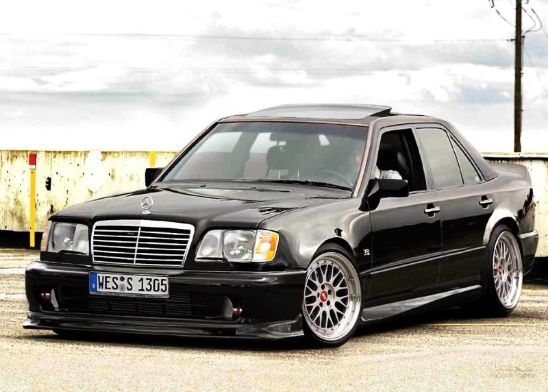 Mercedes-Benz w124