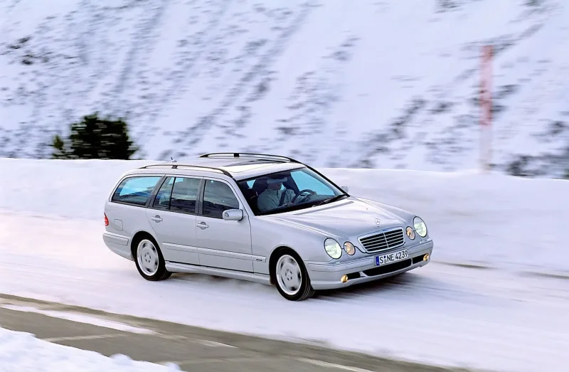 Mercedes w210 универсал белый