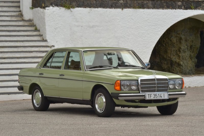 Мерседес Бенц w123