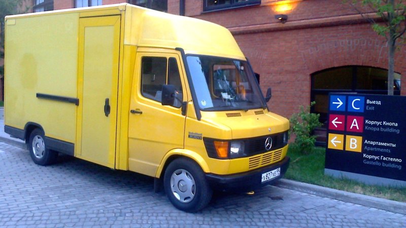 Mercedes Benz t1 почтовик