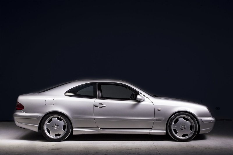 Mercedes Benz CLK w208