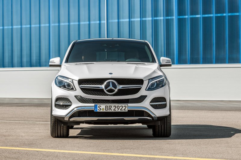 Mercedes-Benz GLE, 2016 год