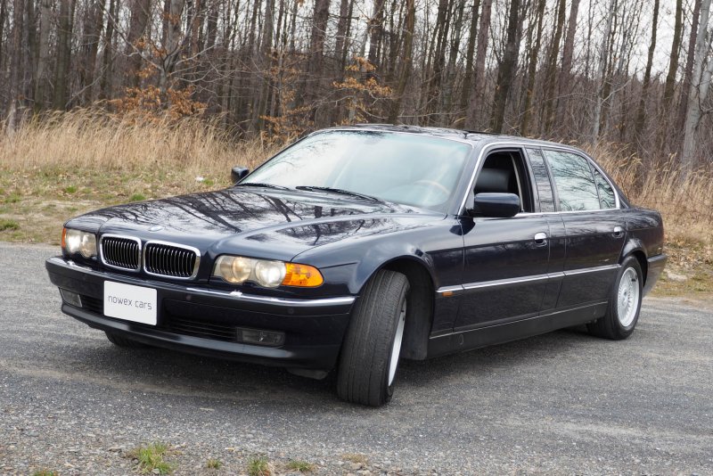 BMW 750 2000 E 38