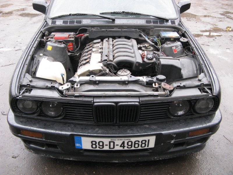 BMW m5 e34 engine