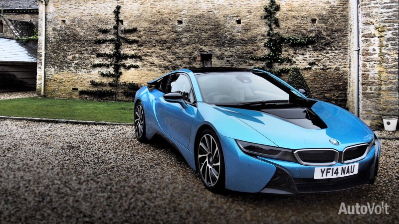 Новая БМВ купе i8