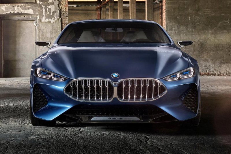BMW 8 2017