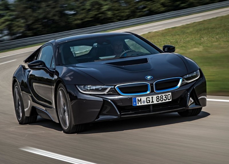 BMW i8 2022