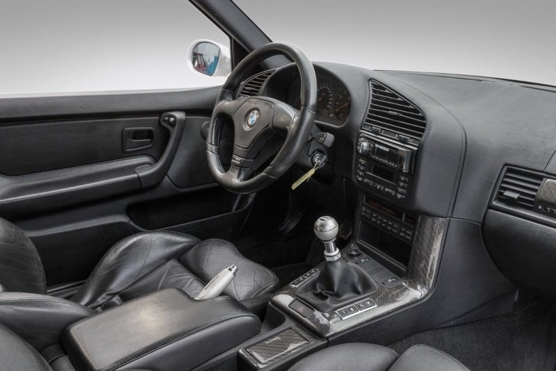 BMW e36 Compact салон