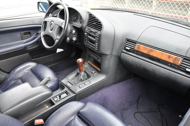 BMW 3 e30 салон