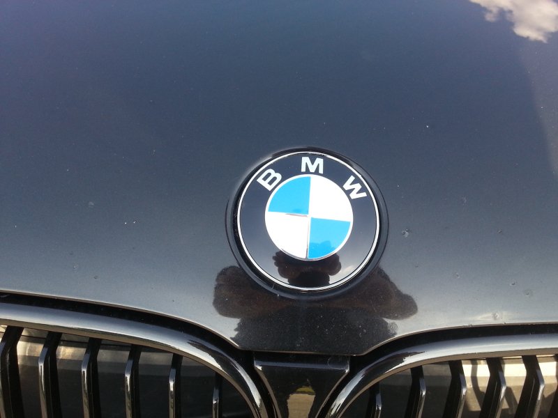 BMW New logo