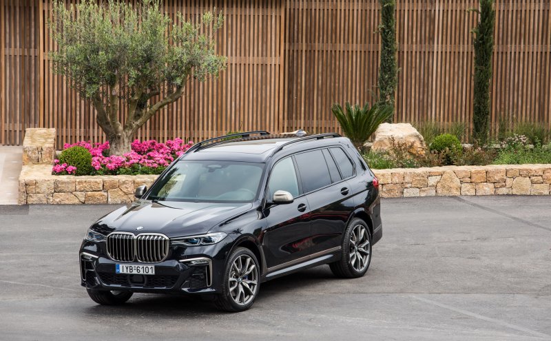 BMW x7 2022 Рестайлинг